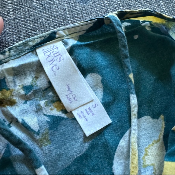 Stars Above Pajama Set - Picture 6 of 9